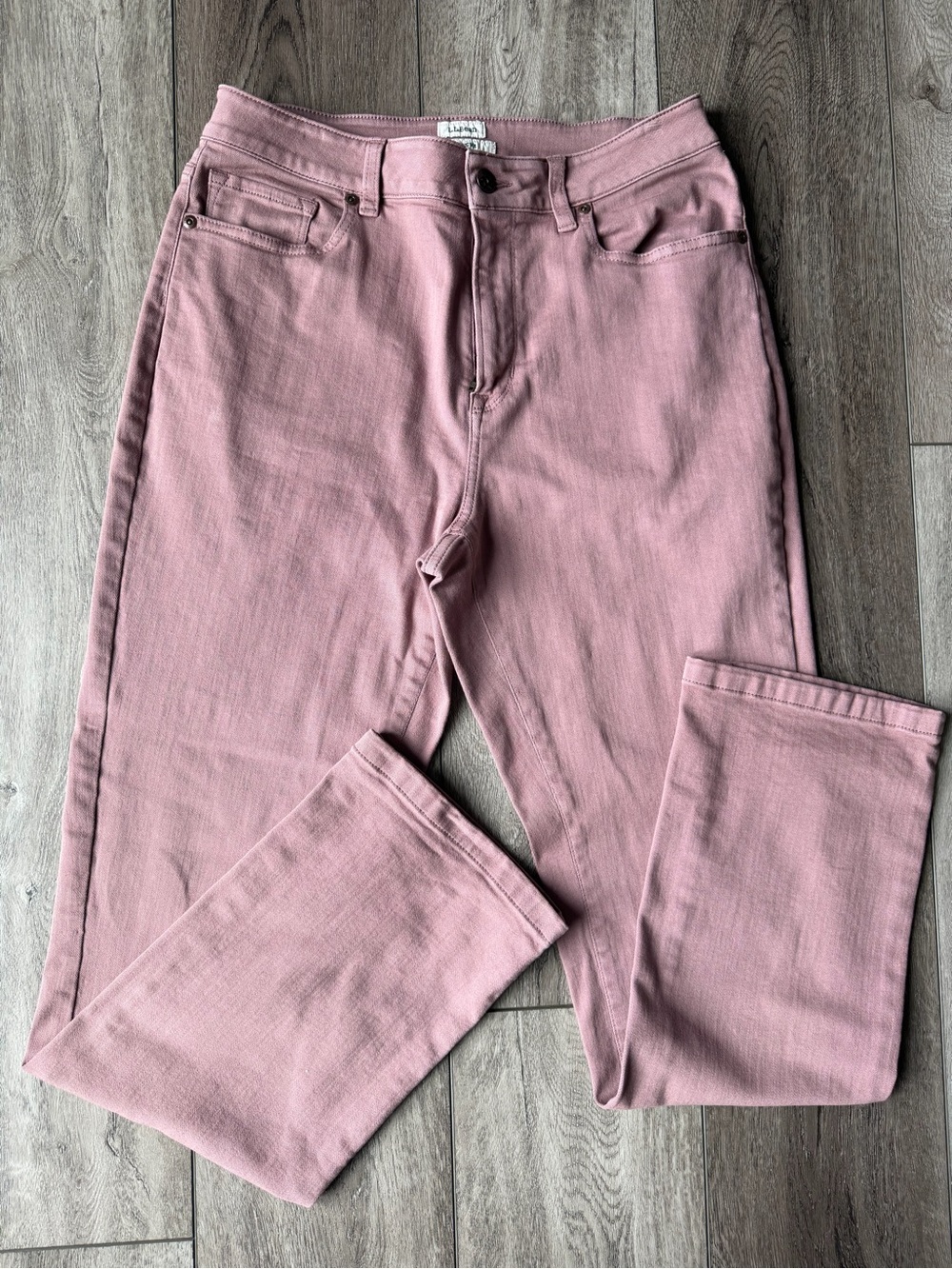 L.L. Bean- Vintage Favorite Fit Women’s Straight-Leg Chinos in Dusty Pink (10)